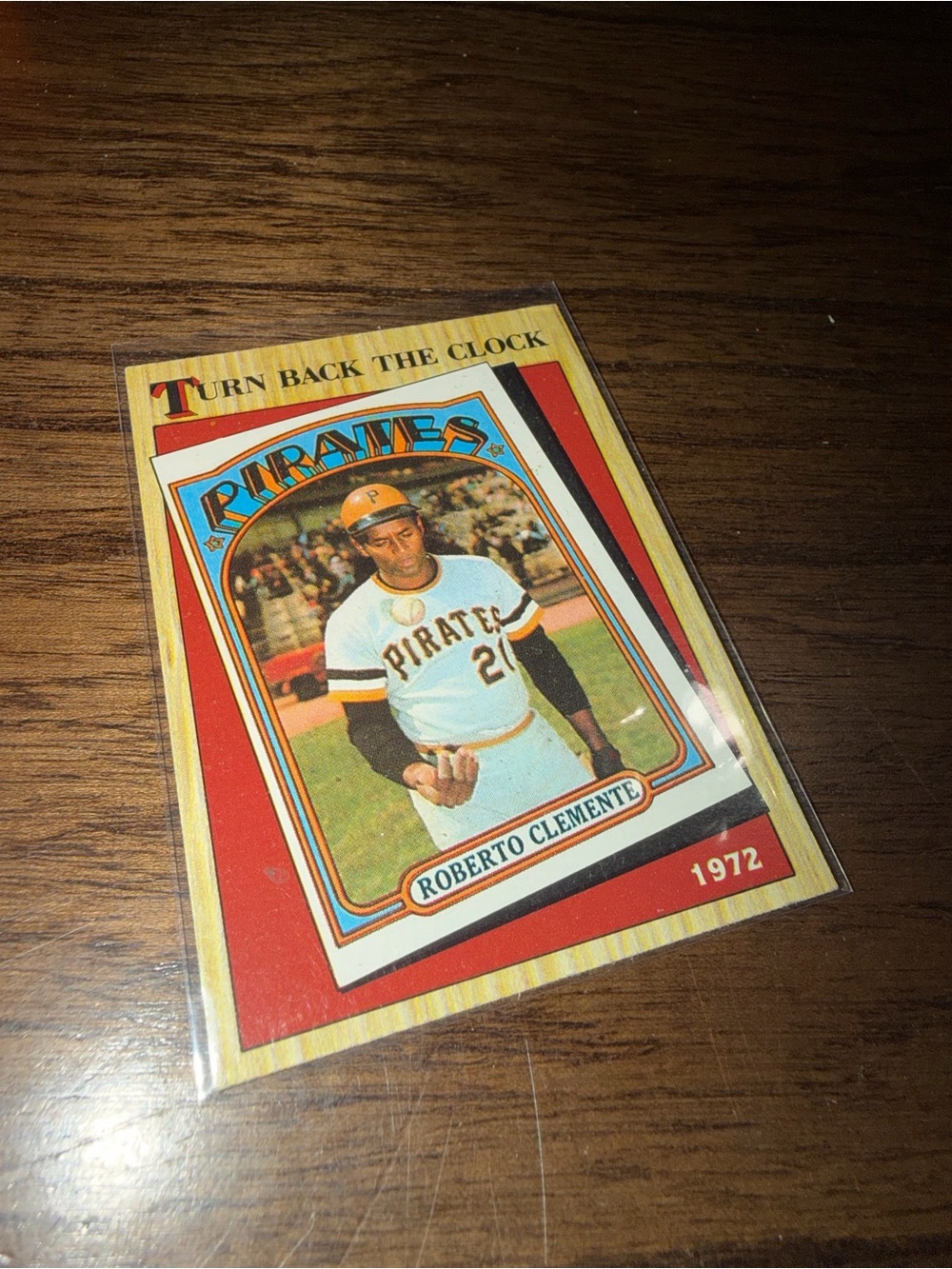 •Topps• 1987 Roberto Clemente Pittsburgh Pirates Baseball Card